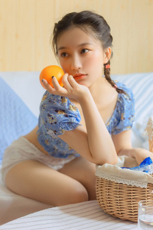 LISA疯马秀只剩腰链图片